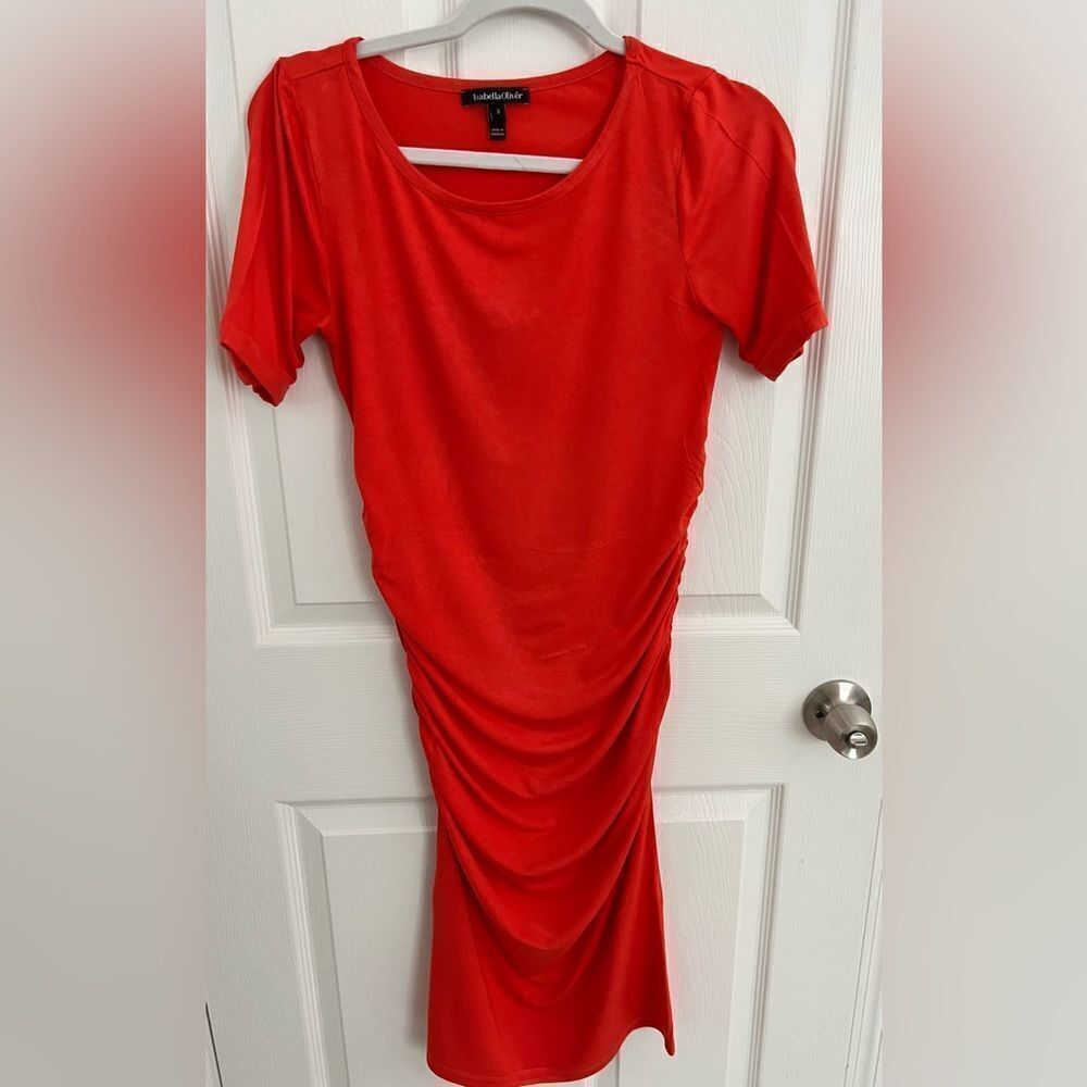 ISABELLA OLIVER SHORT SLEEVE ROUCHED DRESS